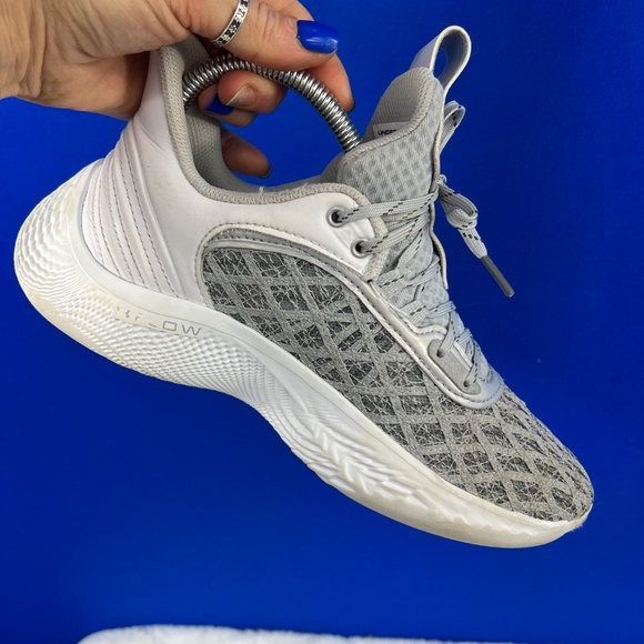 |•UNDER ARMOUR•| Steph Curry Flow 9 Team Unisex Basketball Shoes - Picture 3 of 10